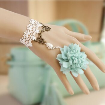 Barock Armband Blüten Zauber aus Spitze mit Blüten Ring