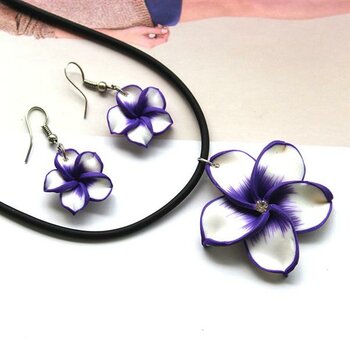 Schmuckset  Blüten Ohrstecker  & Collier  violett weiß...