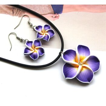 Schmuckset Blüten Ohrstecker & Collier weiß flieder...