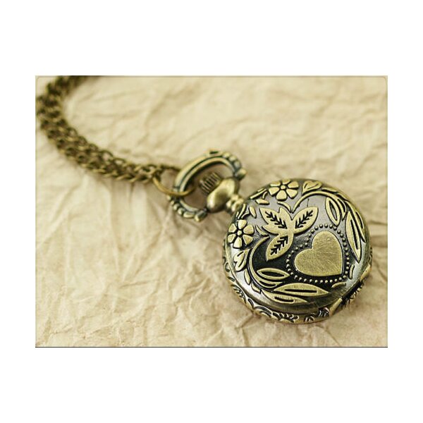 lange Kette mit runder Taschen Uhr vintage Heart  im Schmuck Beutel