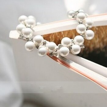 Armband mit Perlen & Strass im weißen Organza Beutel