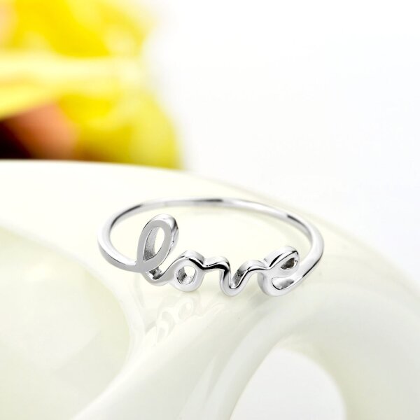 Silberring love aus 925 Silber im Etui