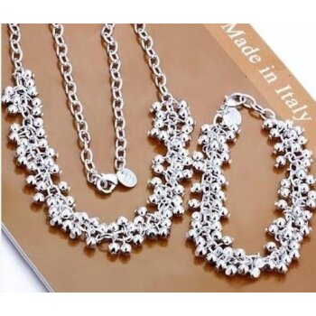 Schmuck Set Kette & Armband Bella silbernefarben im...