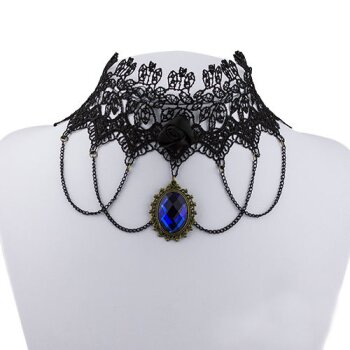 Gothic Barock Choker Collier aus Spitze mit Amulett Royal...