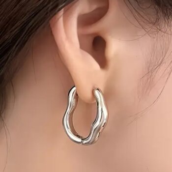 Creolen Wavy silberfarben